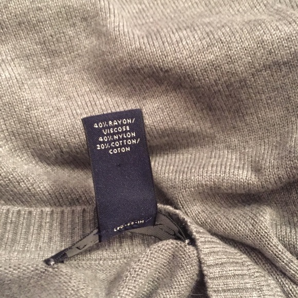 Men’s Lands’ End V Neck Sweater - Picture 8 of 8